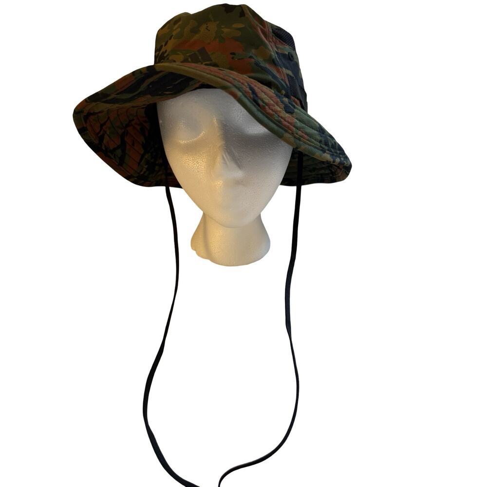 Adidas AeroReady Camo Bucket Hat Wide Brim Boonie Sun Hat Chin Strap Unisex EUC